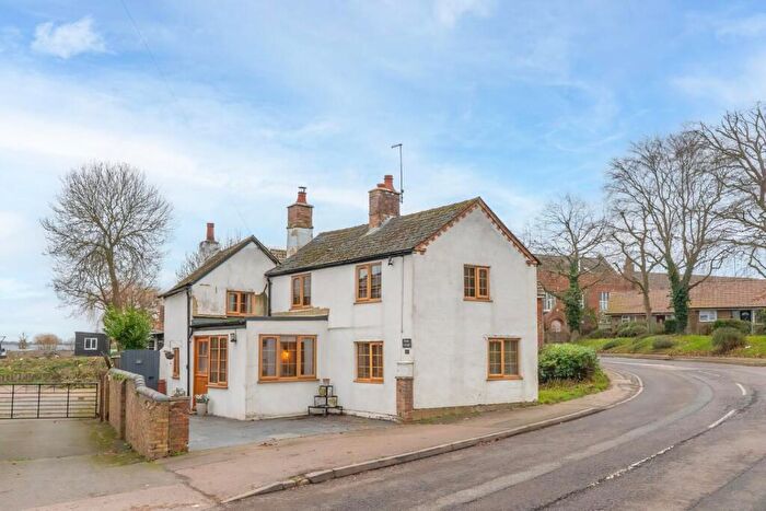 3 Bedroom House For Sale In Toddington Road, Tebworth, Leighton Buzzard, LU7