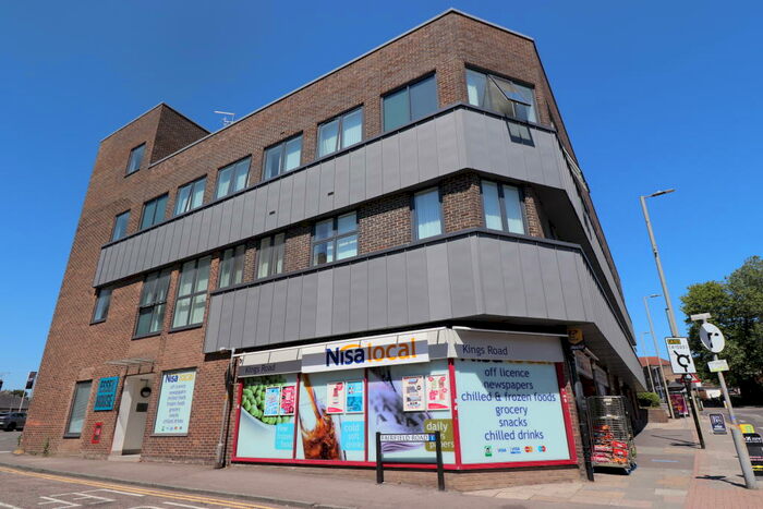 Apartment To Rent In Brentwood Station, CM14