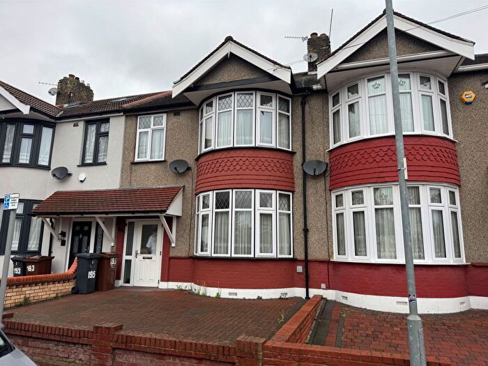 3 Bedroom Terraced House For Sale In Cavendish Gardens, Barking, IG11