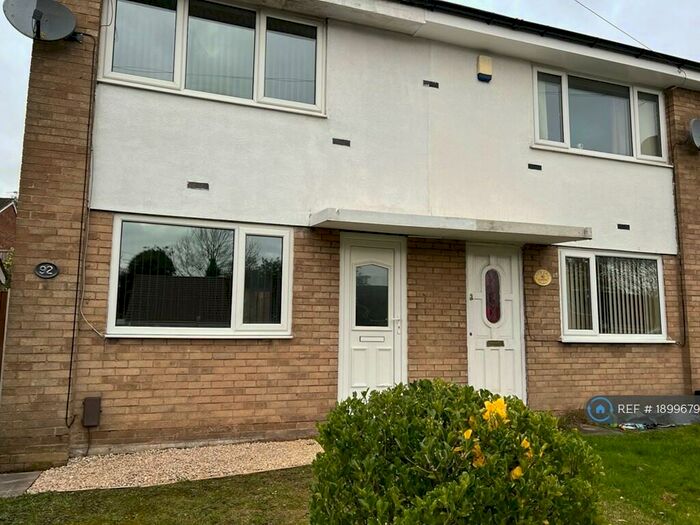 2 Bedroom Semi-Detached House To Rent In Middleton, Middleton, M24
