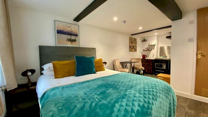 Property To Rent In West Buckland, Wellington, TA21
