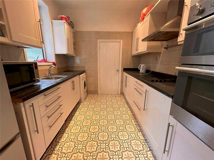 3 Bedroom Terraced House For Sale In Colchester Road, Southend-on-Sea, Essex, SS2