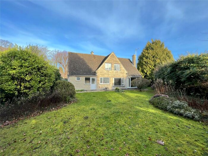 3 Bedroom Detached House For Sale In Limes Road, Kemble, Cirencester, Gloucestershire, GL7