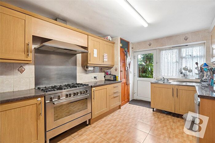 7 Bedroom Terraced House For Sale In Kent Street, London, E13