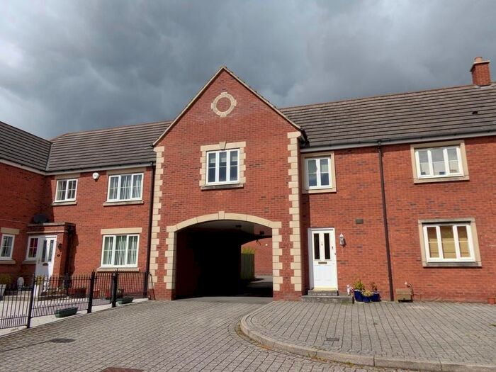 1 Bedroom Maisonette To Rent In Woodcutters Mews, Swindon, SN25