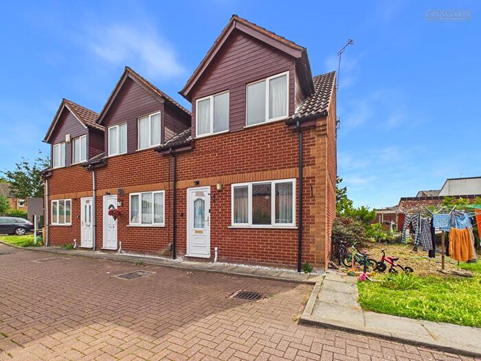 1 Bedroom End Of Terrace House For Sale In Cecil Pacey Court, Peterborough, PE1