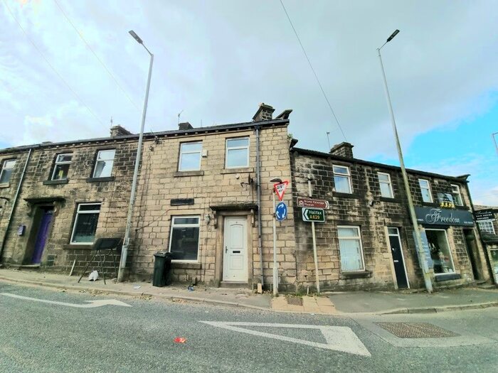 1 Bedroom Terraced House For Sale In Halifax Road, Cross Roads, Keighley, BD22