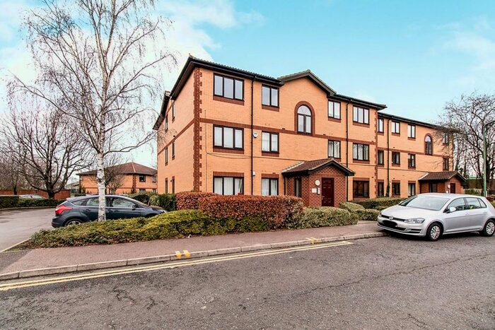 1 Bedroom Flat To Rent In Thistle Court Churchill Close, Dartford, DA1