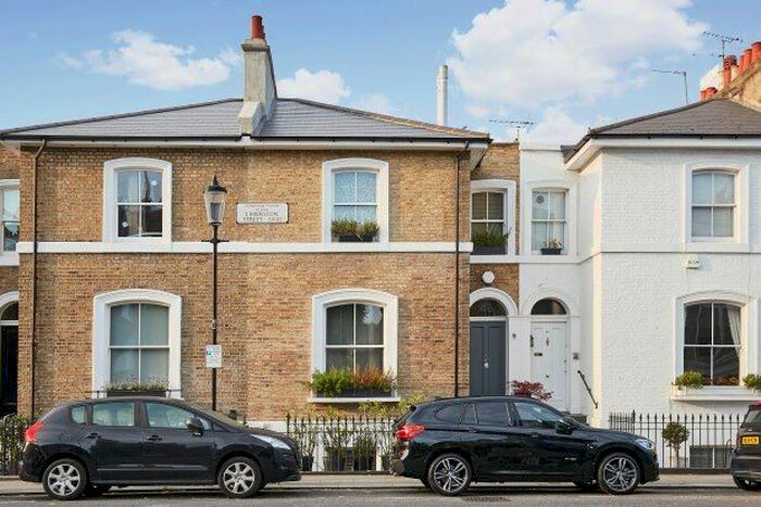 4 Bedroom Property To Rent In Limerston Street, Chelsea, SW10