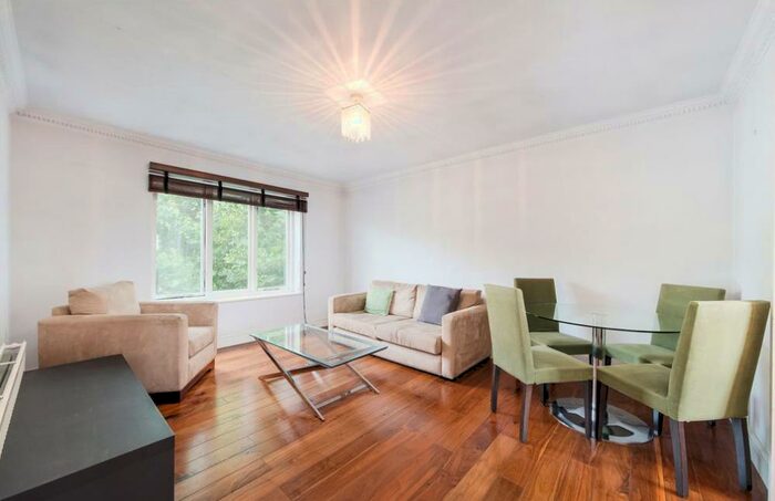 3 Bedroom Apartment To Rent In Baker Street, Marylebone, London, NW1