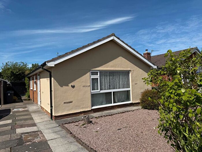 3 Bedroom Detached Bungalow For Sale In Surrey Close, Southport, PR9