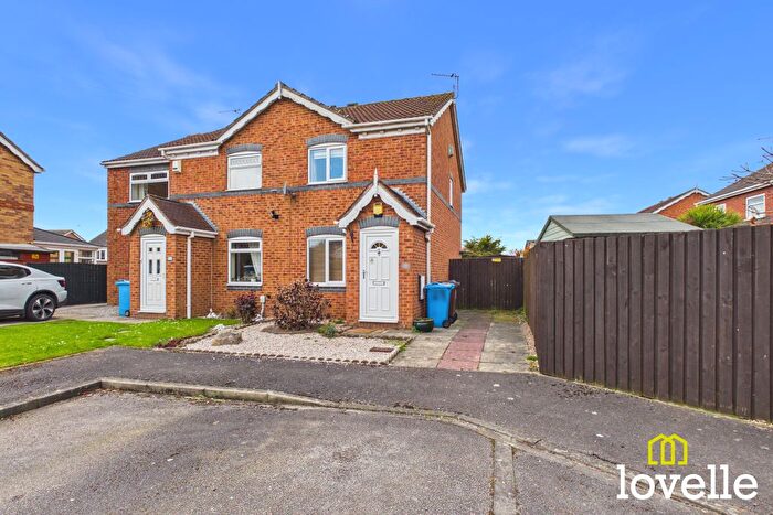 2 Bedroom Semi-Detached House To Rent In Charlstown Way, Victoria Dock, Hull, HU9