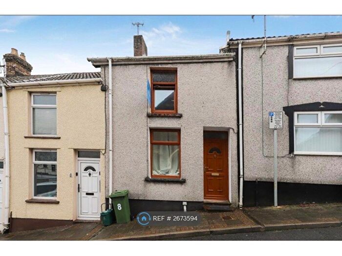 2 Bedroom Terraced House To Rent In Union Street, Mountain Ash, CF45