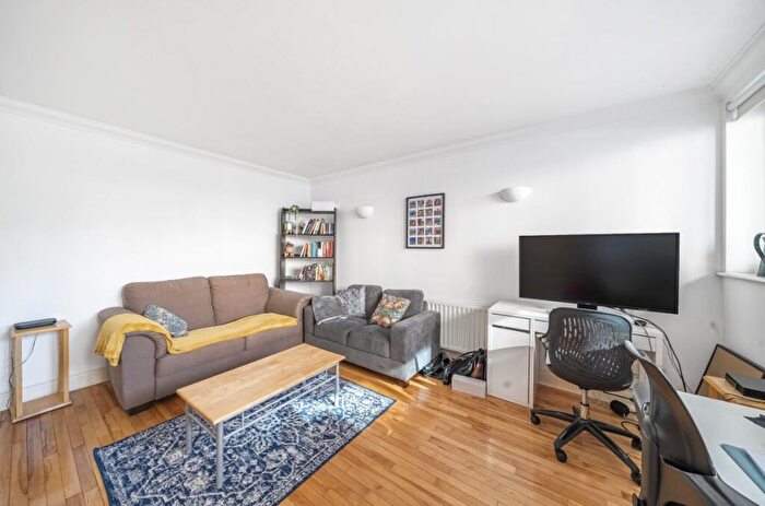 1 Bedroom Flat To Rent In Moreland Street, London, EC1V