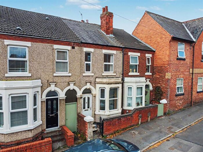 3 Bedroom Terraced House For Sale In Park Road, Ilkeston, DE7