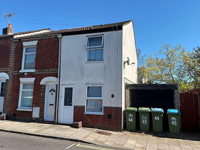 2 Bedroom End Of Terrace House To Rent In Liverpool Street, Southampton, Hampshire, SO14