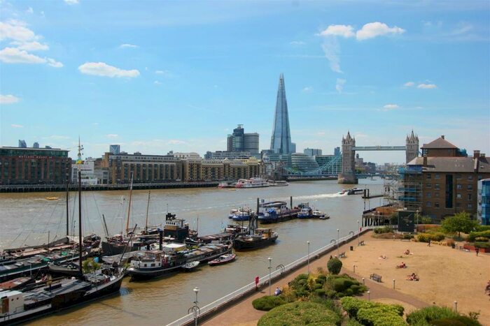 3 Bedroom Apartment To Rent In Wapping High Street, Wapping, London, E1W