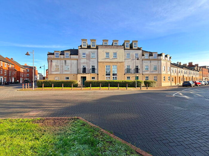 2 Bedroom Apartment For Sale In Rose Court, Dickens Heath, B90