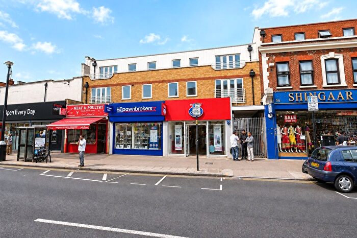 2 Bedroom Flat To Rent In Green Street, Upton Park, London, E13