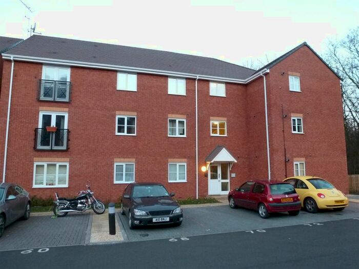 2 Bedroom Flat To Rent In Century Way, Halesowen B63