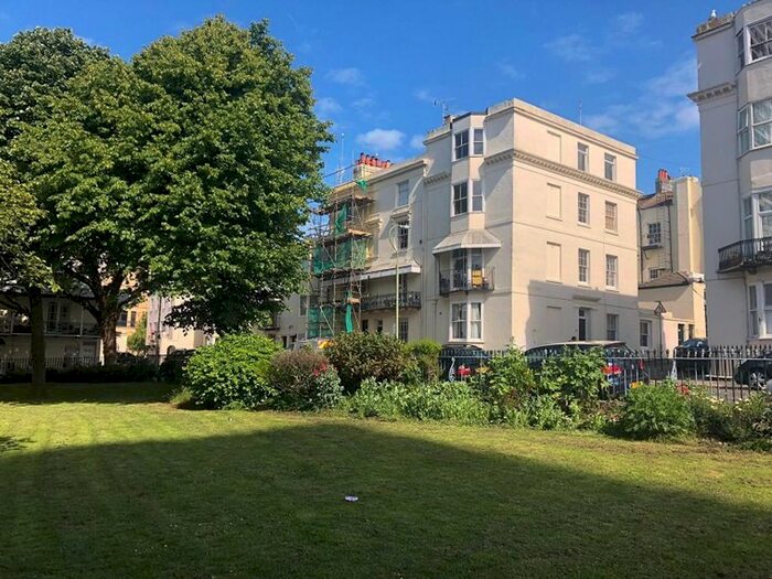 Studio To Rent In Russell Square, Brighton, Ee., BN1