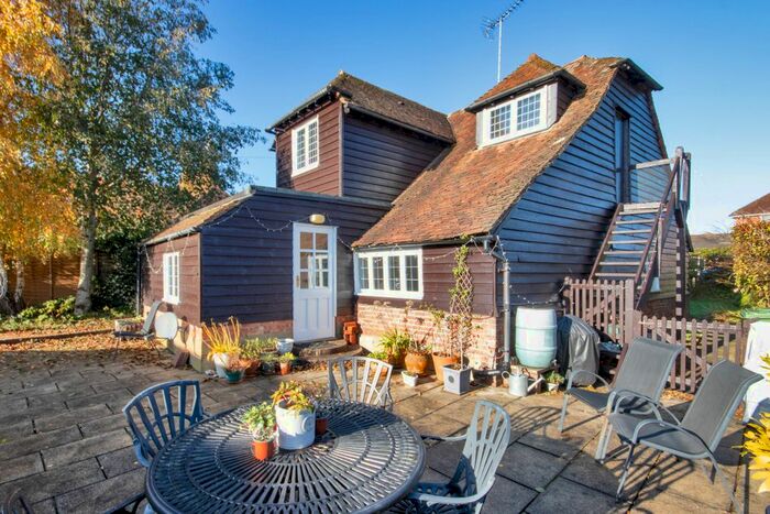 3 Bedroom Detached House For Sale In Course Horn Lane, Cranbrook, Kent, TN17