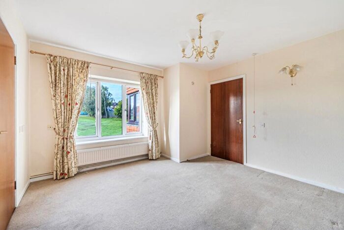 2 Bedroom Retirement Property For Sale In Clarence Road, Sutton Coldfield, B74