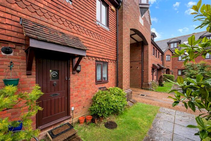 2 Bedroom Mews To Rent In Meade Court, Walton On The Hill, Tadworth, KT20