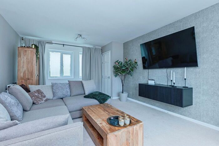 3 Bedroom Semi-Detached House For Sale In Queens Drive, Enderby, Leicester, LE19