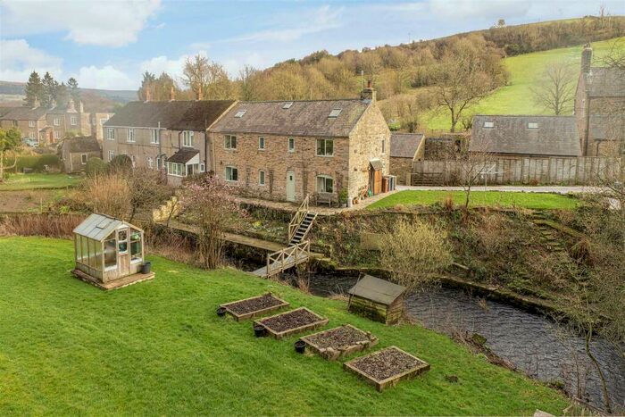 4 Bedroom End Of Terrace House For Sale In Brough, Bradwell, Hope Valley, S33