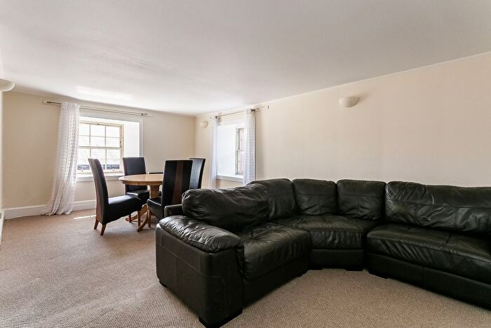 2 Bedroom Flat For Sale In Giles Street, The Shore, Edinburgh, EH6