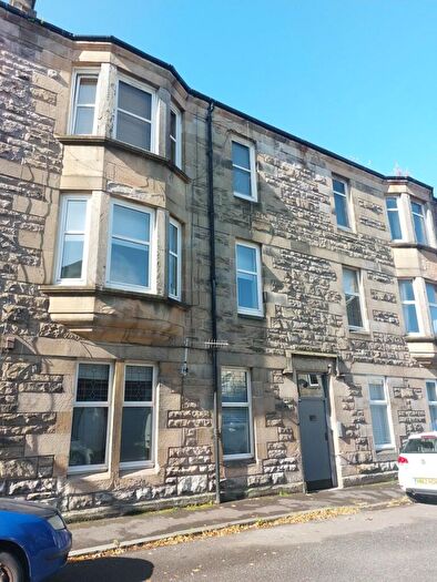 2 Bedroom Flat To Rent In Hamilton Street, Dumbarton, Dunbartonshire, G82
