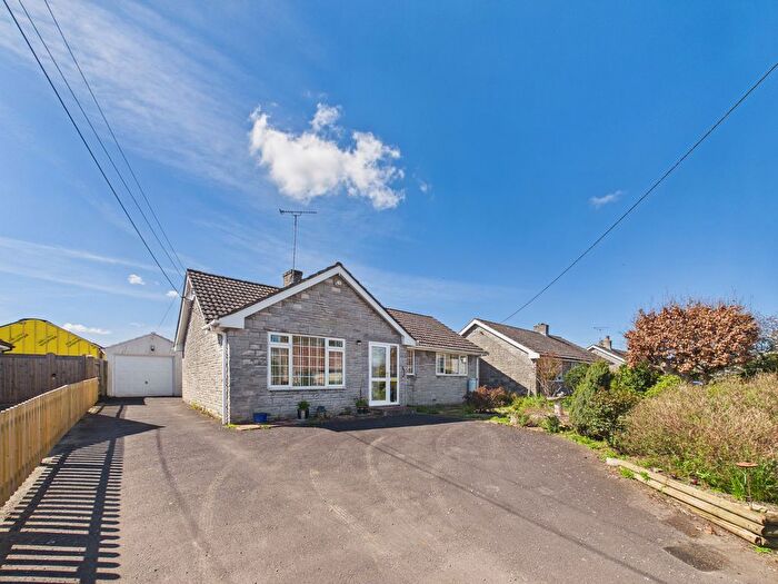 3 Bedroom Bungalow For Sale In Courthay Orchard, Pitney, TA10