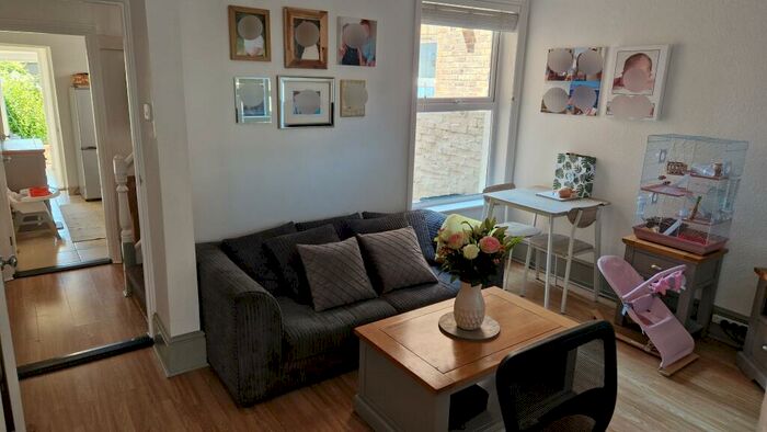 3 Bedroom House To Rent In Rugby Road, Southsea, PO5