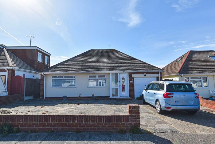 3 Bedroom Detached Bungalow For Sale In Victor Avenue, Cliftonville, CT9