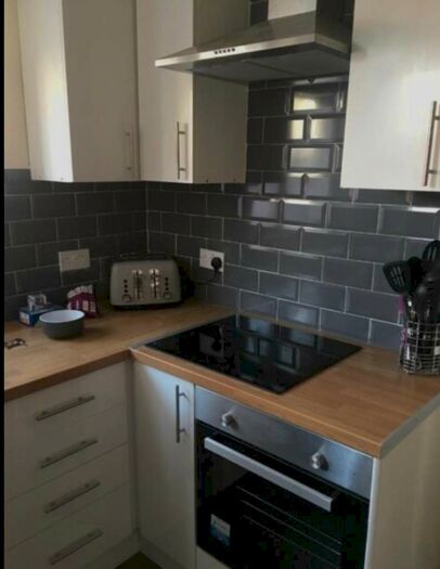 3 Bedroom Terraced House To Rent In Kent Road, Blackpool FY1