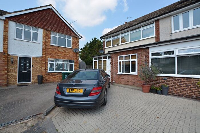 3 Bedroom Semi-Detached House To Rent In Maxwell Road, Ashford, TW15