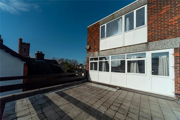 3 Bedroom Apartment To Rent In High Street, Epping, Essex, CM16
