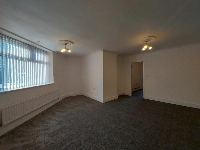 2 Bedroom End Of Terrace House To Rent In Scarlett Street, Burnley, BB11