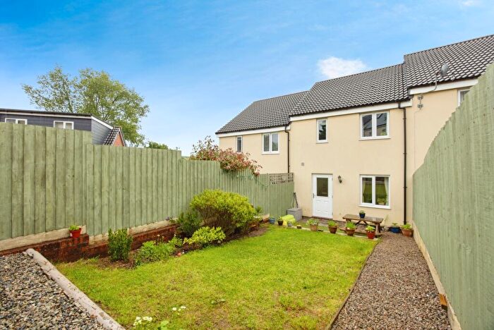 3 Bedroom Terraced House For Sale In Meadowsweet Close, Liskeard, Cornwall, PL14