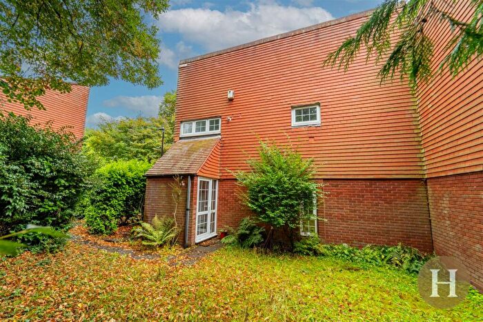 3 Bedroom House To Rent In Bristol Road, Birmingham, B5