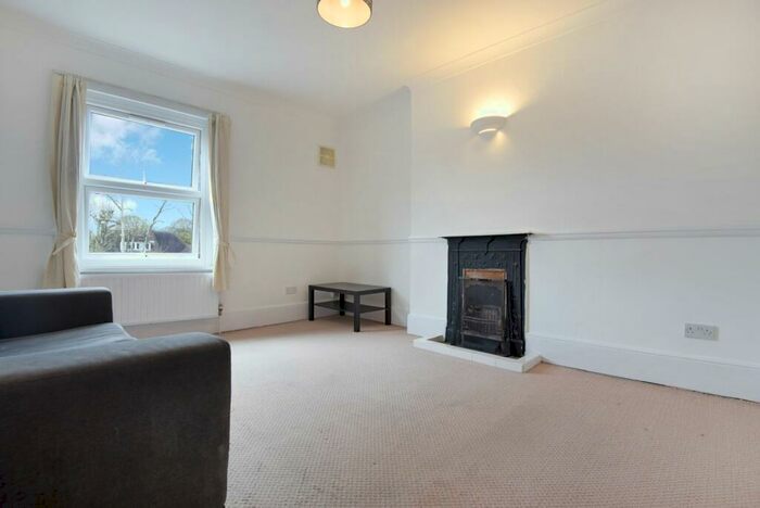 1 Bedroom Apartment To Rent In Hermon Hill, London, E11