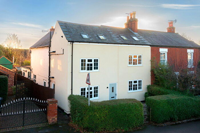 3 Bedroom Cottage To Rent In Main Street, Costock, LE12