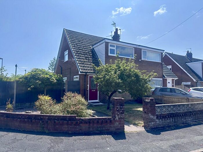 3 Bedroom Semi-Detached House For Sale In Briar Avenue, Euxton, Chorley, PR7