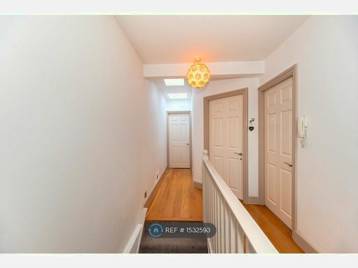 3 Bedroom Maisonette To Rent In Haydons Road, London, SW19