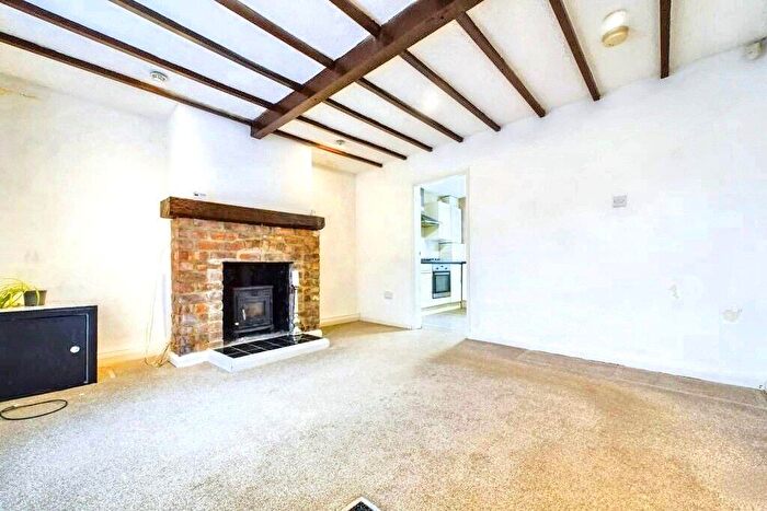 2 Bedroom Terraced House For Sale In Clapsons Lane, North Lincolnshire, Barton-upon-Humber, Lincolnshire, DN18