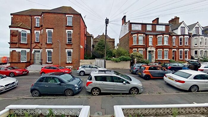 1 Bedroom Flat To Rent In Basement Flat, Station Road, Margate, CT9