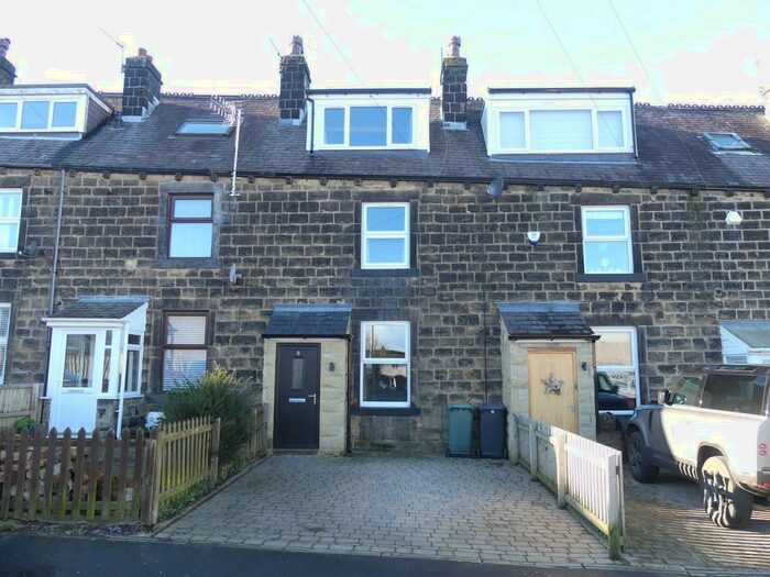3 Bedroom Terraced House To Rent In North Parade, Ilkley, LS29