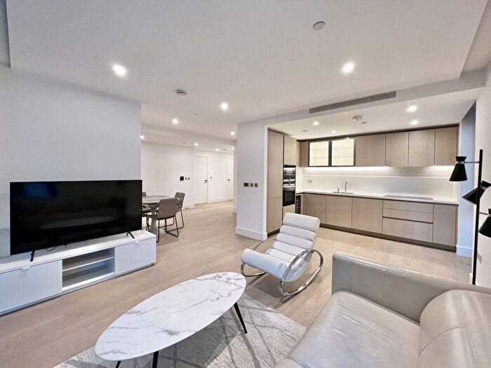 2 Bedroom Flat To Rent In Prince Of Wales Drive, London, SW11