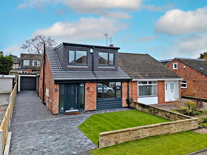 4 Bedroom Semi Detached House To Rent In Primley Park View, Alwoodley, Leeds, LS17